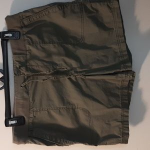 Khakis & Company khaki green shorts size 10